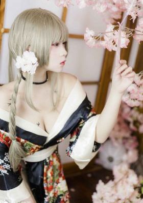她在丈夫面前_1080免费电视剧