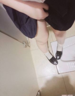 欧美一级爽aaaaa大片_4K迅雷电影在线
